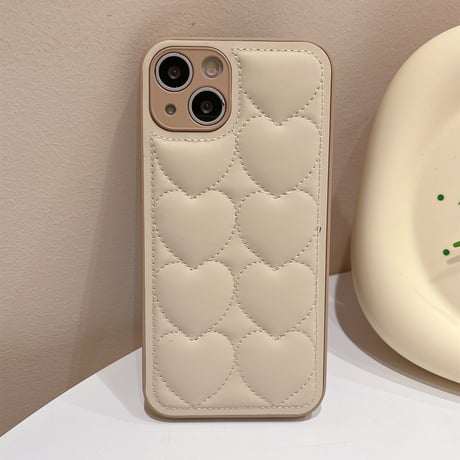 ハート柄ダウンっぽい iphone15/15Proケース もこもこハートグリップ iphone14/13Pro/12カバー キルティング トレンド感 ギフト最適[M3743]