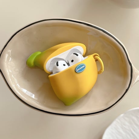 バナナ AirpodsPro3ケース 美味しそう Airpods4/3カバー AirpodsPro第2/1世代 カラビナ付き ギフトにおすすめ[M6357]
