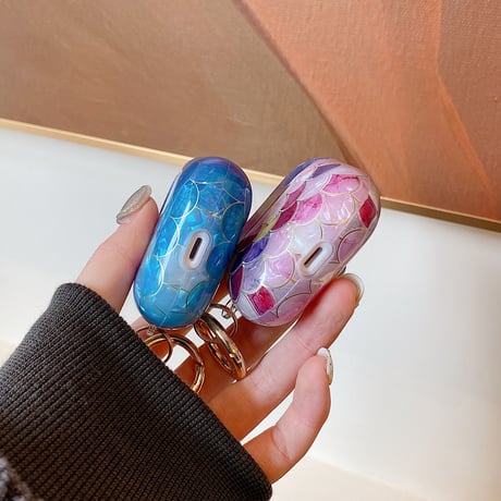 オシャレ 人魚の鱗 airpods第3世代ケース   キラキラ airpodsプロ保護カバー  リング付き 上品  綺麗M1472