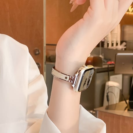 レザーとメタル AppleWatchバンド 高級感 上品アップルウォッチバンド Series11/10/9 8 7 6 5 4  3 2 SE3 SE2 Ultra3 セレブ愛用[M6368]