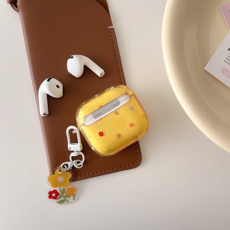 草花柄 Airpods 4ケース イエロー Airpodspro2/proカバー Airpods3/2 花キーリング付き 可愛い[M4919]