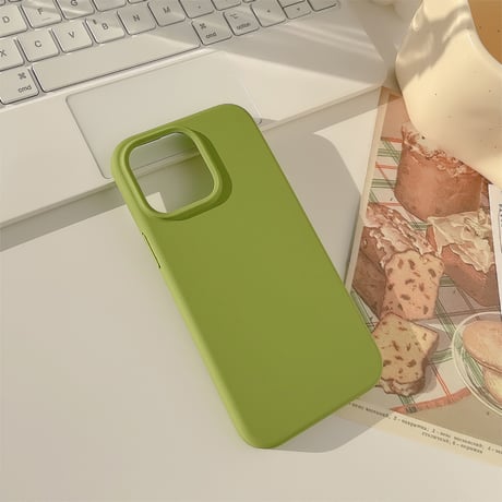 高品質シリコン iPhone15/15proカバー シンプル風 アイフォン14pro/12/13proケース  耐久性あり 丈夫 耐衝撃[M3753]