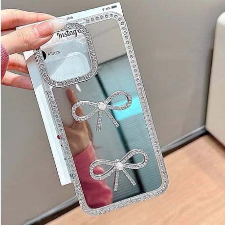 パール/ジュエリーリボン iPhone16/16Proケース 鏡付き iPhone15plus/14pro/13カバー おしゃれ 女子力高い めっちゃ可愛い[M5334]