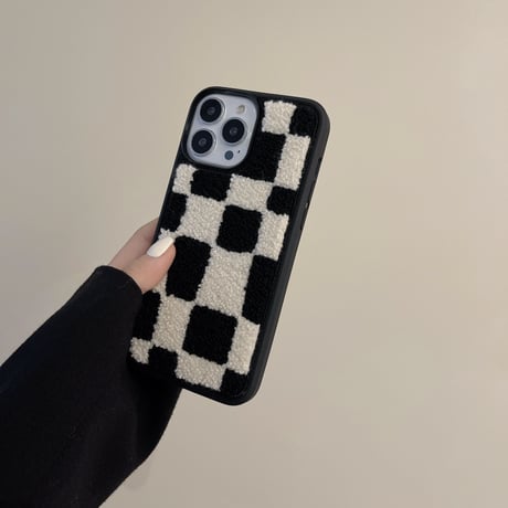 秋冬 刺繡入り iphone16/15proケース  チェック柄 iphone14pro/13/12/11カバー  柔らかい 温かい   ファッションセンスいい  ギフトにいおすすめ [M2242]