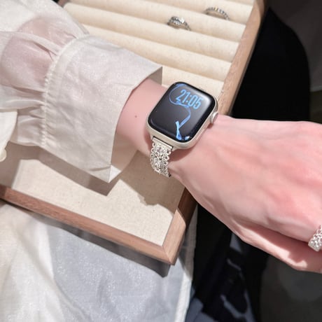 ダイヤとレザー  AppleWatchバンド レーストリムデザイン AppleWatchベルト Series 11/10/9/8 SE3/2  Ultra3/2/1 高級感高品質[M6490]