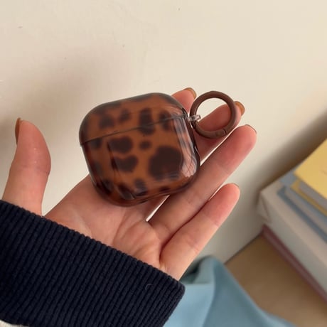 琥珀色 Airpods 4ケース ヒョウ柄 Airpods3/2カバー Airpodspro2/pro リング/熊キーチェーン 秋冬に人気[M4809]