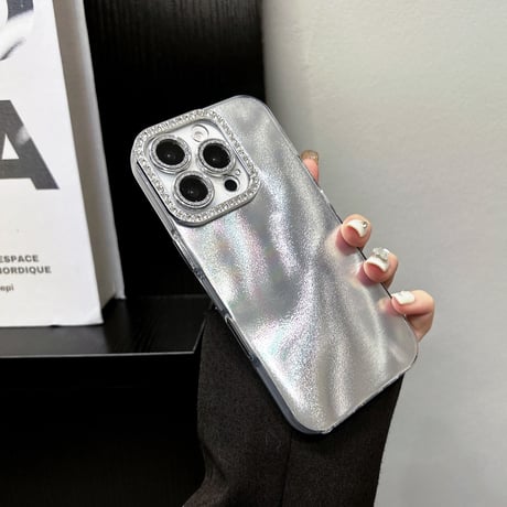 キラキラレンズカバー付 iPhone16/16Proケース オシャレシック iPhone15Pro/14pro/13/12ケース 丈夫 耐久性ある[M4757]