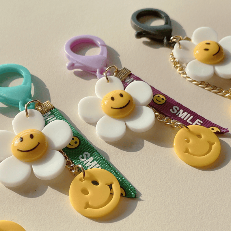 韓国商品] Smile flower keyring キーリング | Etoilee