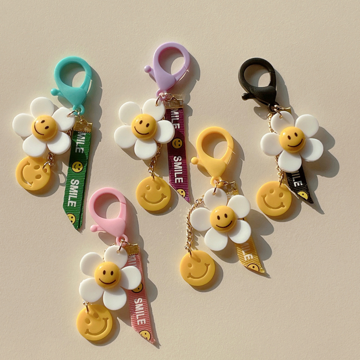 韓国商品] Smile flower keyring キーリング | Etoilee