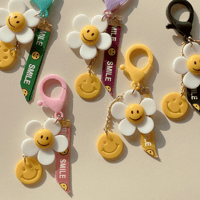 [韓国商品] Smile flower keyring キーリング