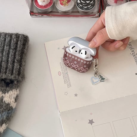 Ribbon winter pattern airpodsケース