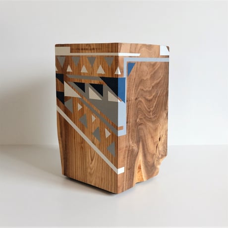 ＳＴＯＯＬ（Block）T-1