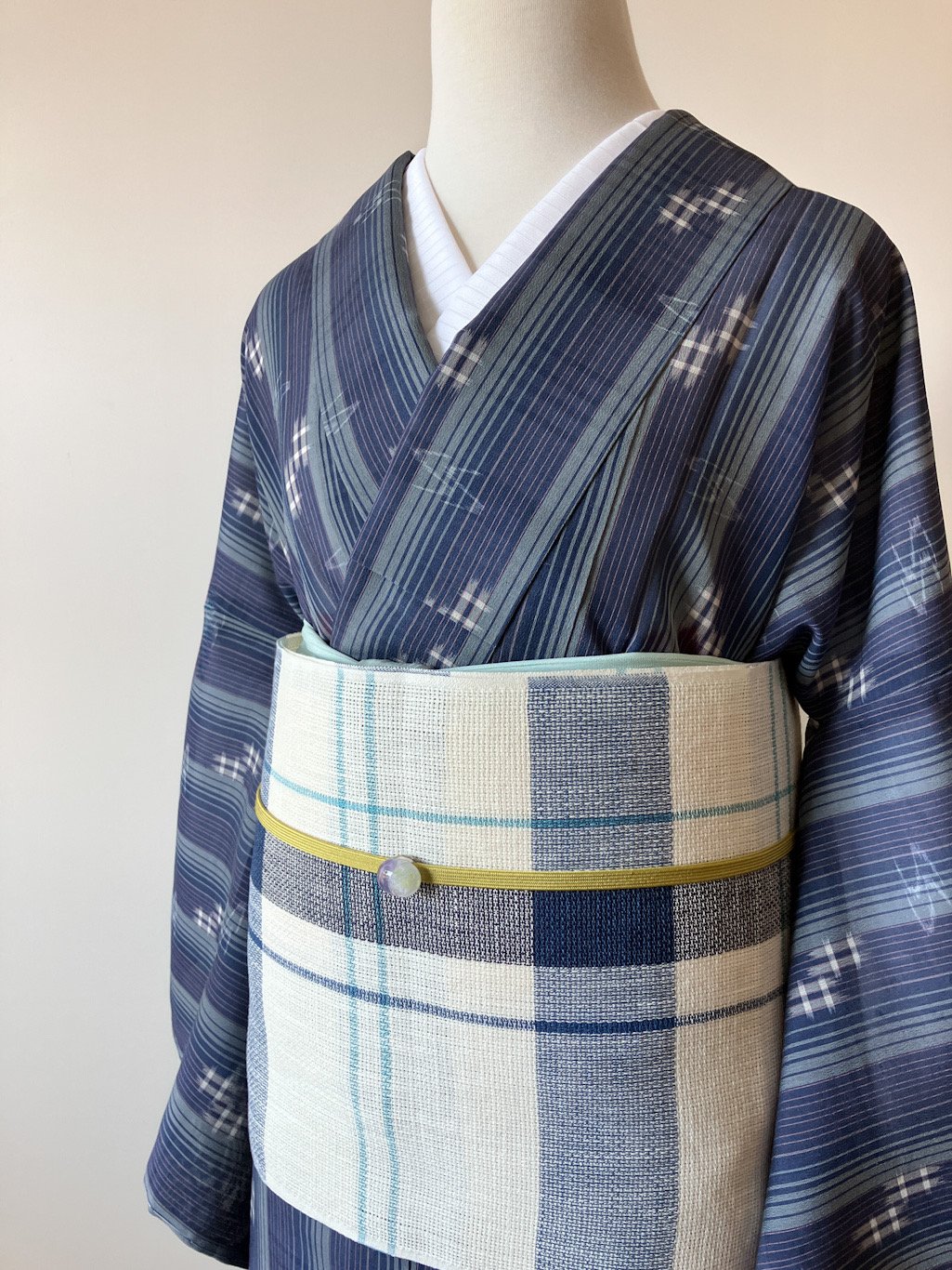 夏琉球 夏着物 琉球絣 縞文様 ネイビー×ブルー 正絹［K126］ | kimono