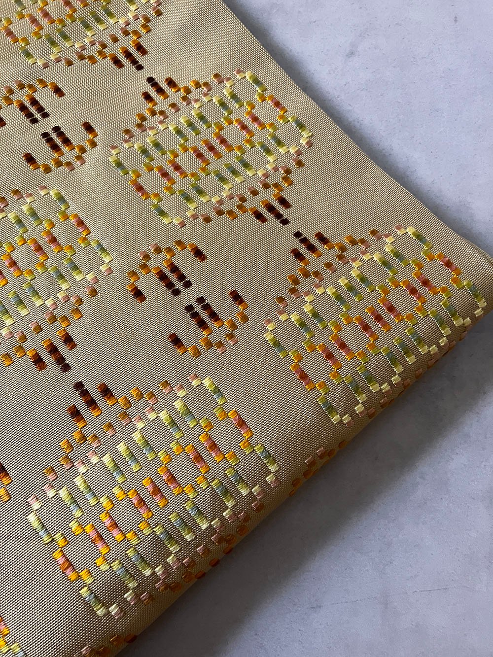 首里花織 名古屋帯 正絹 琉球織物×幾何学文様 柔らかな黄色［N131