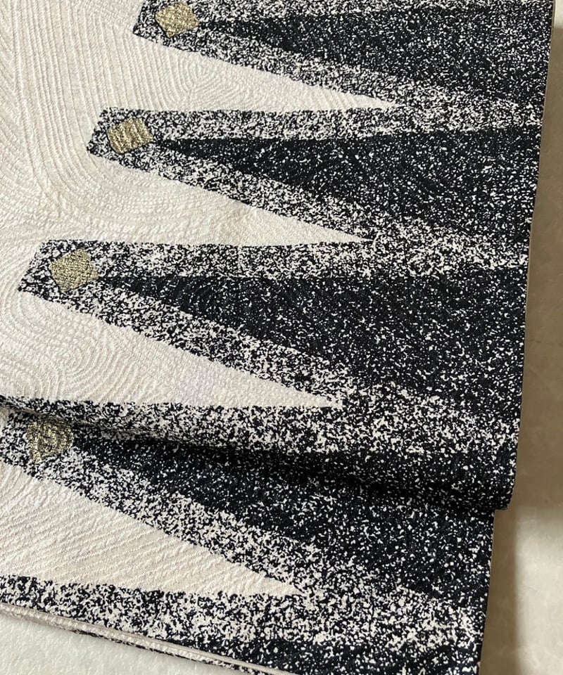 モノトーン幾何学模様袋帯 白 黒 金［F043］ | kimono ulala