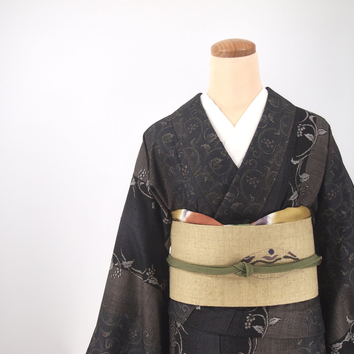 スワトウ 帯 名古屋帯 希少 手刺繍 職人 息苦し