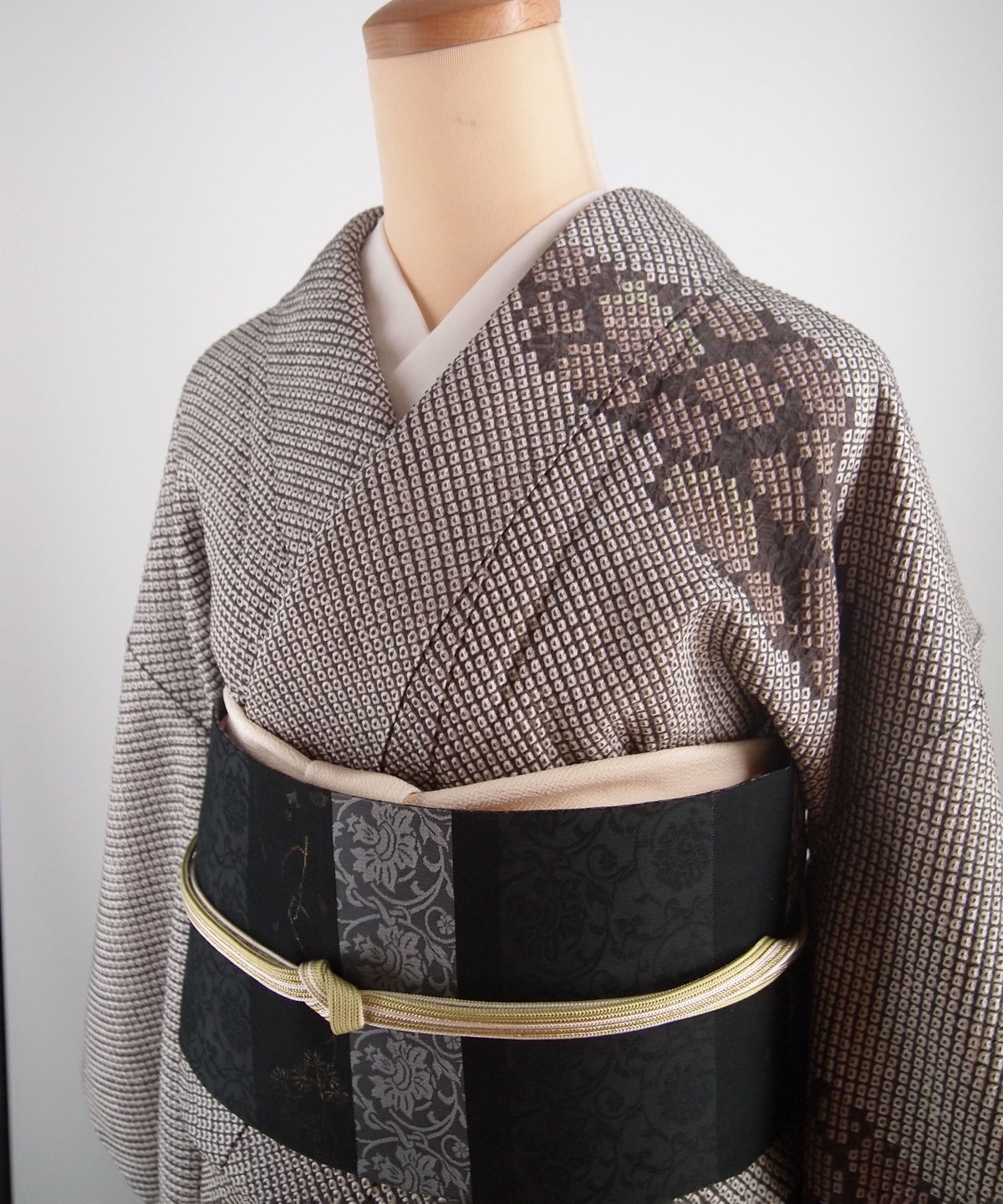 美品】総絞り訪問着［K088］ | kimono ulala