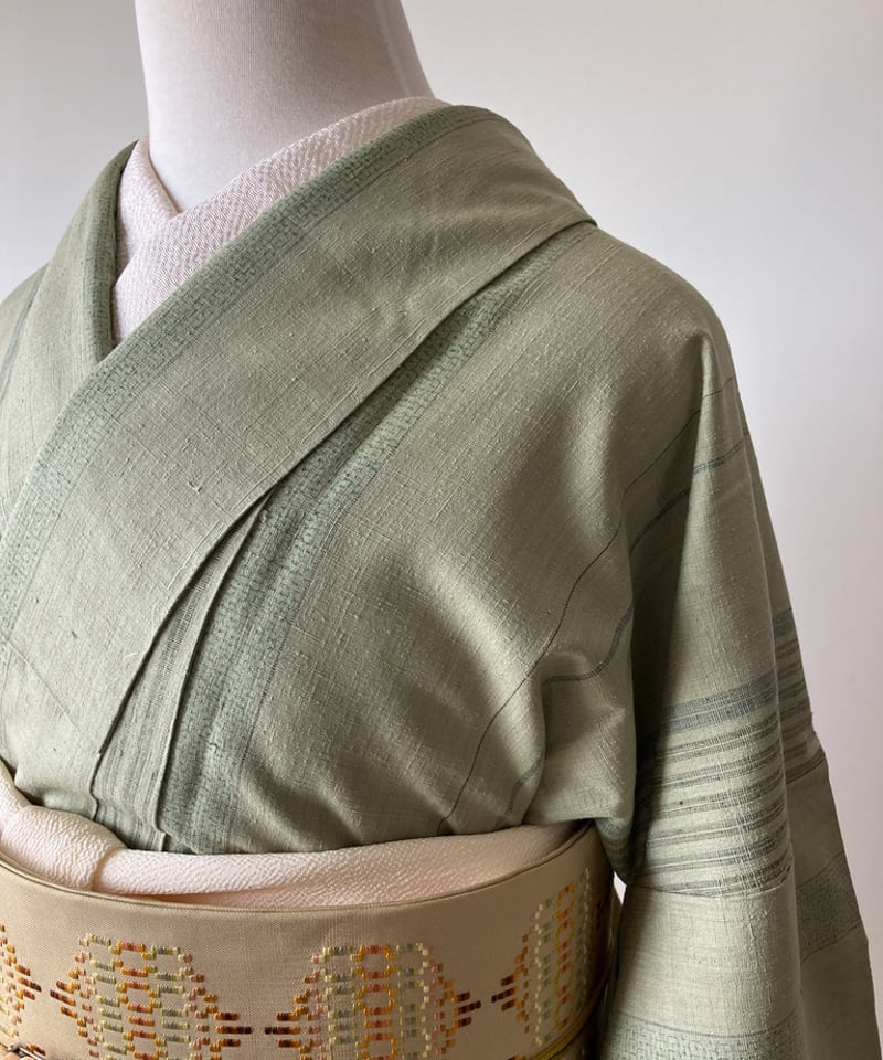 淡青緑の繊細縞 本場結城紬 大きめサイズ［K173］ | kimono ulala