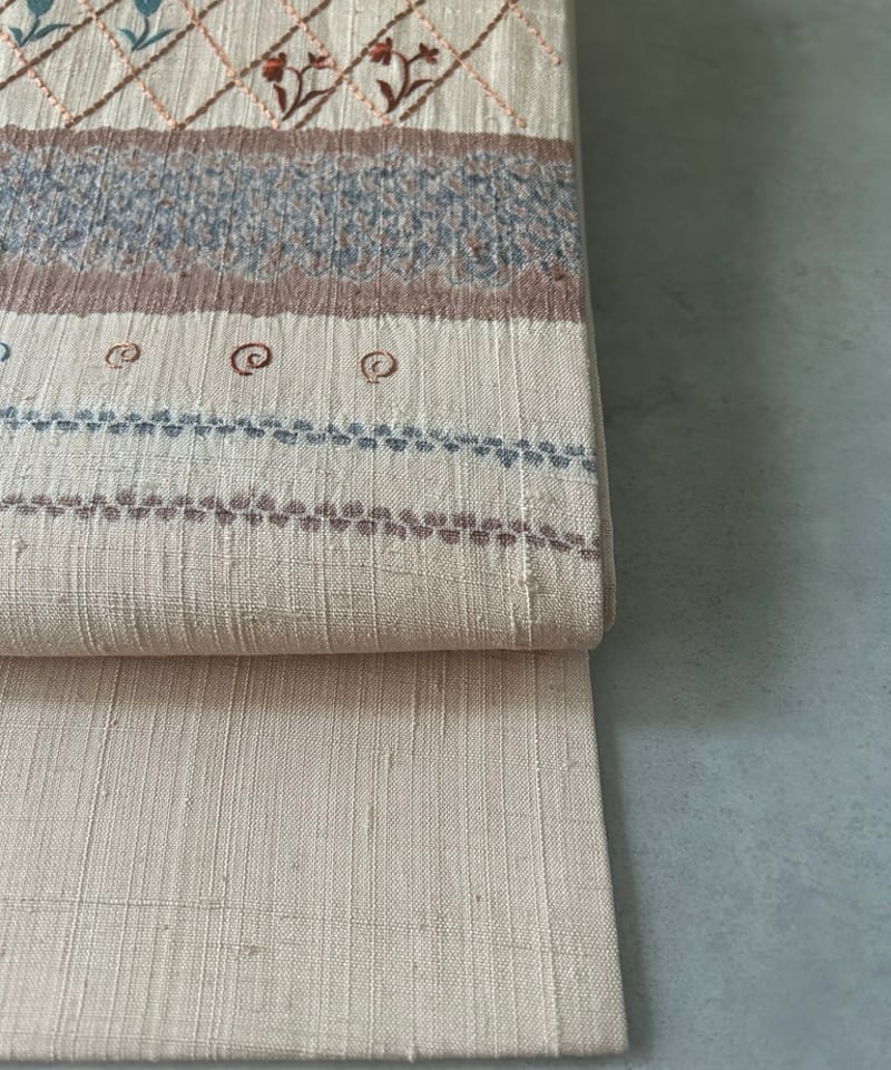 花や幾何学模様の刺繍 名古屋帯 薄ピンク［N113］ | kimono ulala