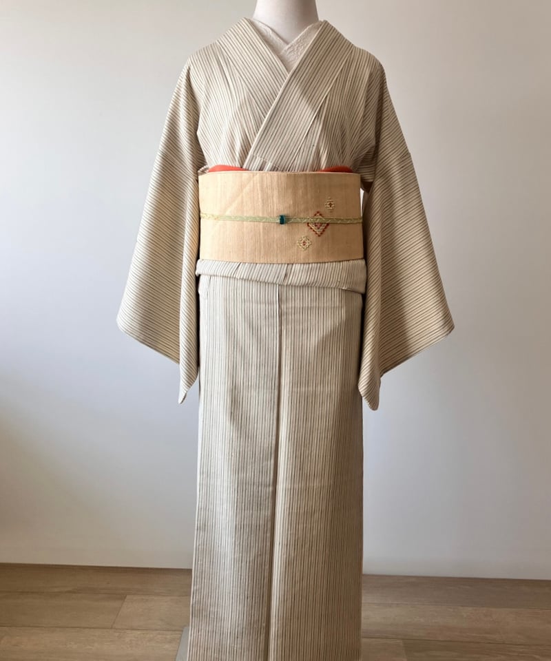 紬 縞 クリームベージュ 正絹 カジュアル着物 シンプル 上品 普段着物