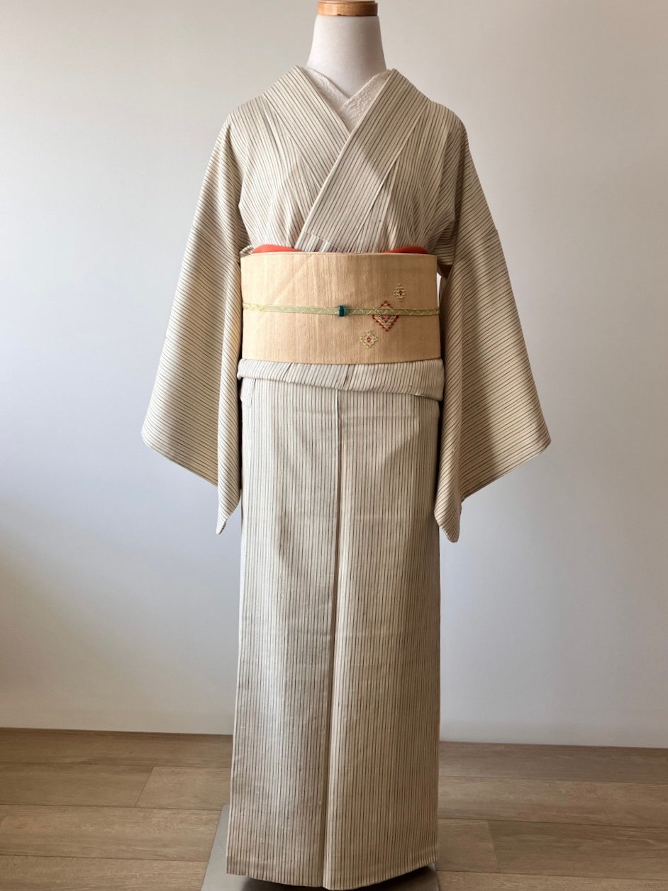 紬 縞 クリームベージュ 正絹 カジュアル着物 シンプル 上品 普段着物