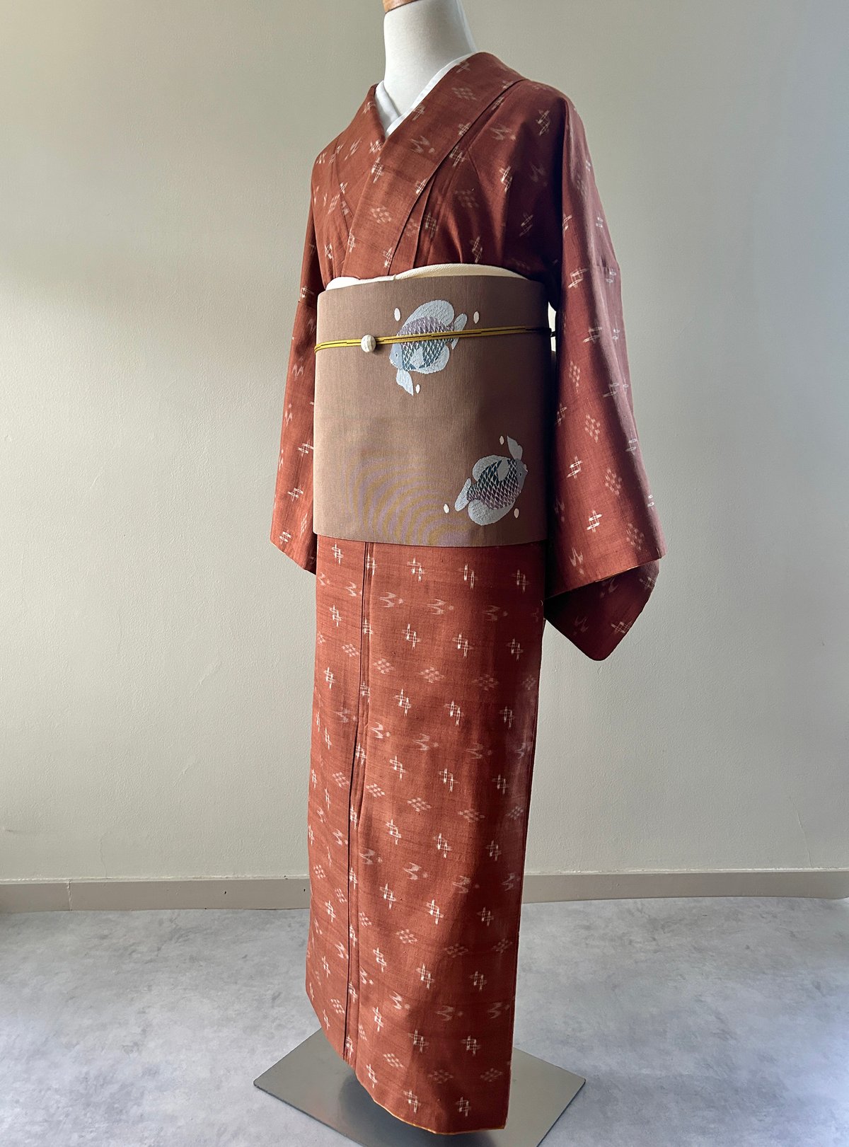 エレガントなエビ茶色の久米島紬［K166］ | kimono ulala