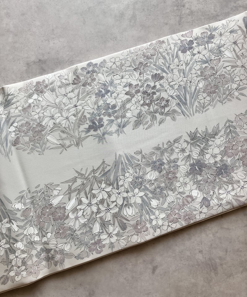 塩瀬 名古屋帯 グレー 花柄 手描き風 開き仕立て 上品［N095