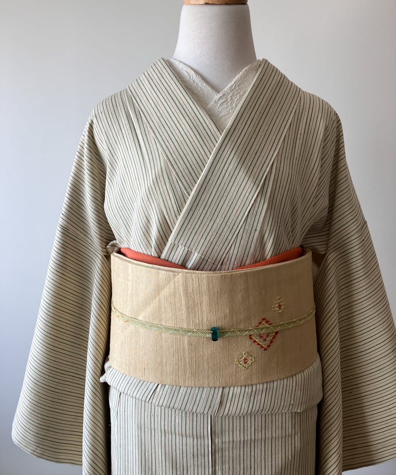 紬 縞 クリームベージュ 正絹 カジュアル着物 シンプル 上品 普段着物