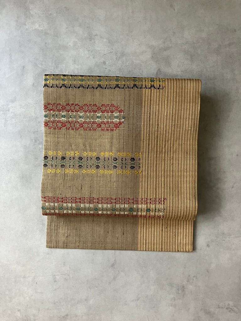 伝統工芸 伊那紬】名古屋帯 茶地×彩り横段文様 正絹手織り 希少な逸品