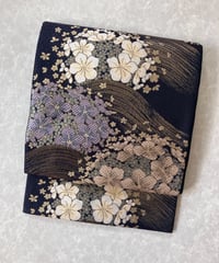 袋帯 】黒地×金銀糸 流水に花文 西陣織 正絹 ［RO045］ | kimono ulala