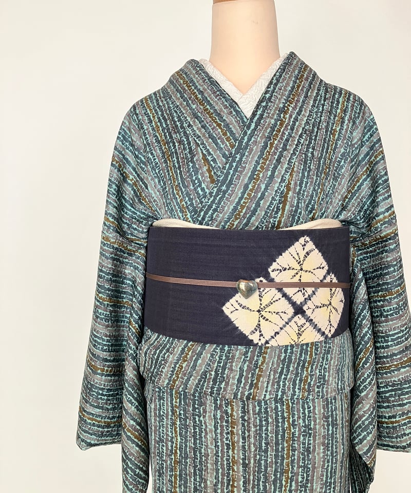 着物屋あとらす 平和屋着物○小振袖 二尺袖 長襦袢(無双仕立て)・行灯袴セット 舞