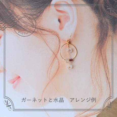 (1４KGF)　お花チェーンイヤリング