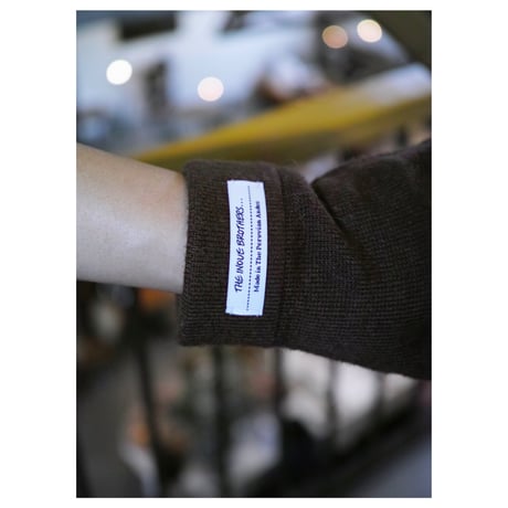 THE INOUE BROTHERS, Gloves