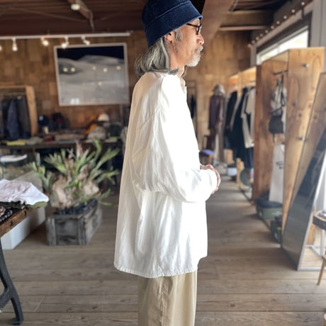 PORTER CLASSIC, SUVIN GOLD GAUZE STAND COLLAR LONG SMOCK SHIRT