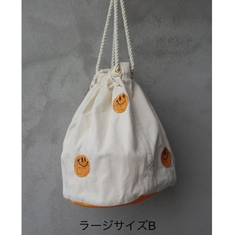 BROWN TABBY, キナリ帆布スマイル巾着