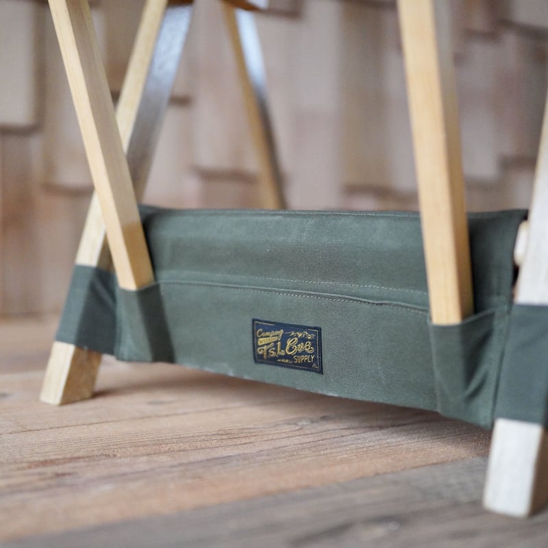 T.S.L.CUB, field chair | Purveyors