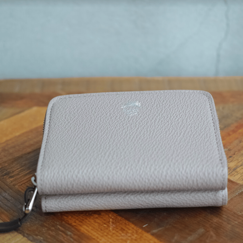 RawLow Mountain Works, Hillary Wallet 01 | Purv 