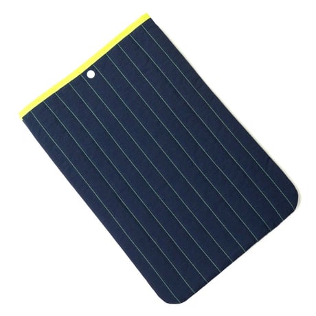 BLUE LUG, padding pc sleeve