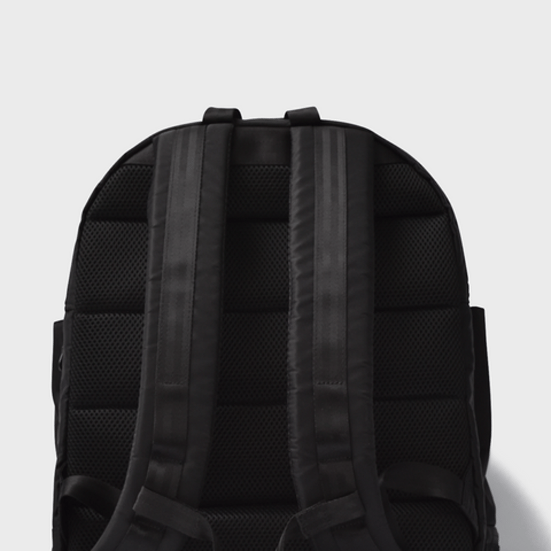 美品 FADEN バックパック リュック ファーデン 黒 楽天市場】ファーデン FADEN Lid バックパック Chaos Lid BackPack