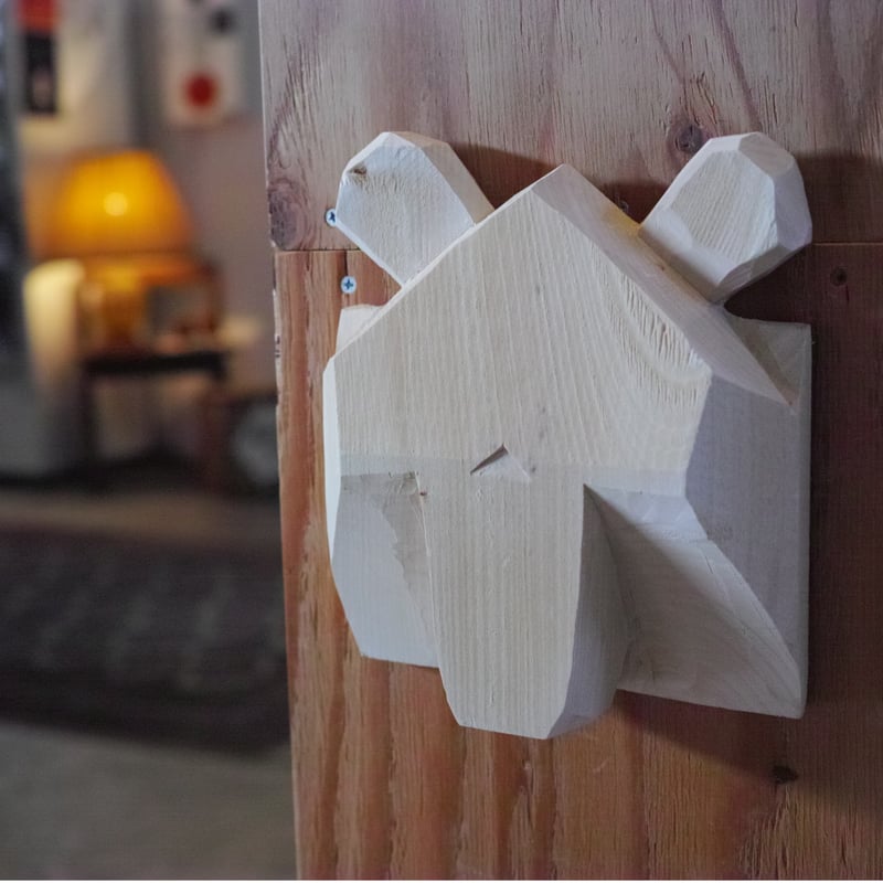 佐藤憲治, 熊マスク | Purveyors