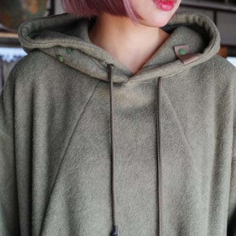 O-, WRITERS HOODIE