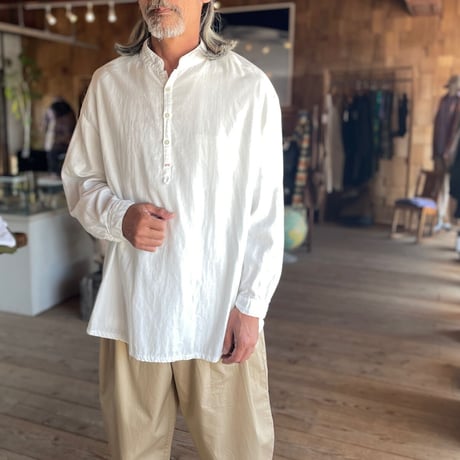 PORTER CLASSIC, SUVIN GOLD GAUZE STAND COLLAR LONG SMOCK SHIRT