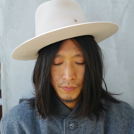 SUPERDUPER, DESTINO PATCH RABBIT FELT SILV