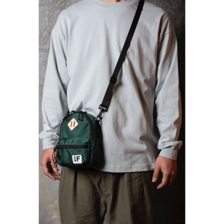 CWF, MINI CLOSET