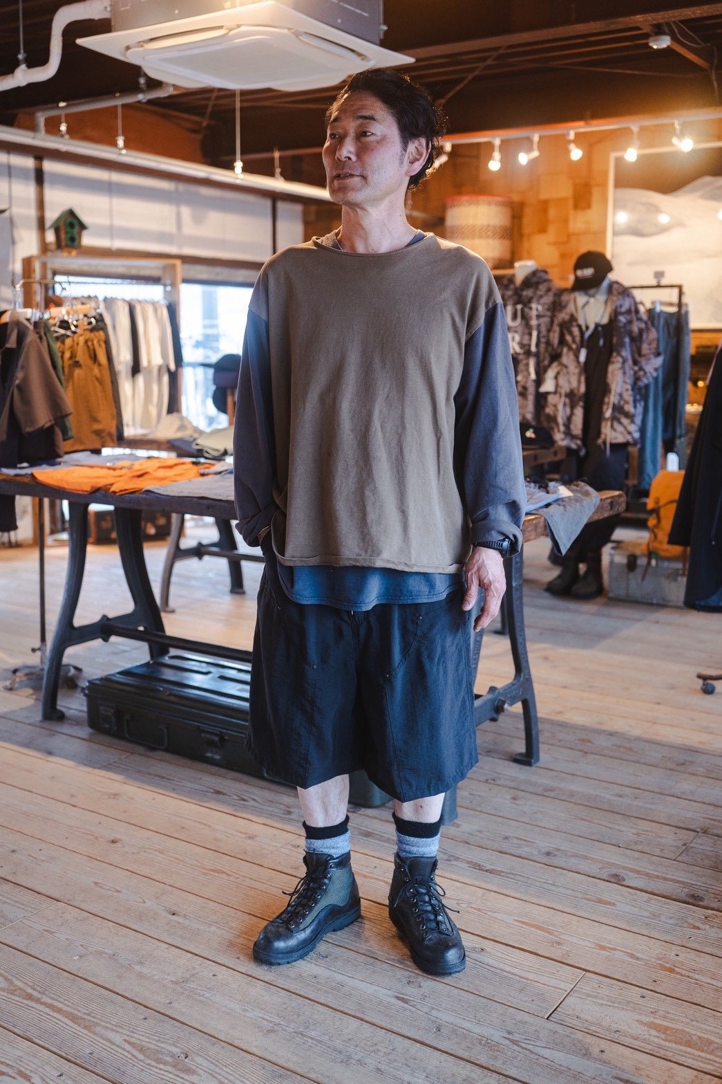 Product Twelve,Silk Nylon Short Work Pants | Pu
