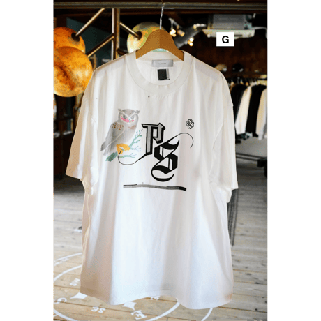 ST COMPANY×PURVEYORS STENCIL TEE
