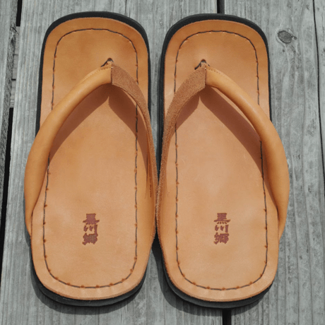 吉靴房, 革下駄