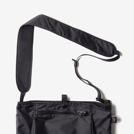 CAYL, Light Shoulder Bag