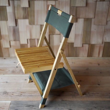 T.S.L.CUB, field chair