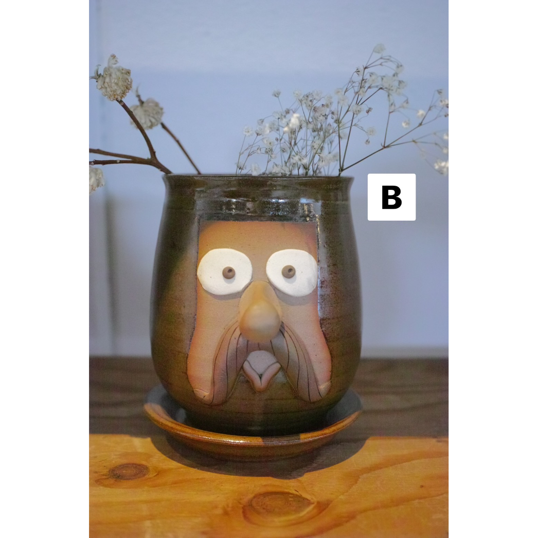 BROWN by 2-tacs, Funny face pot | Purveyors